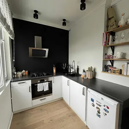 Apartment R1 *